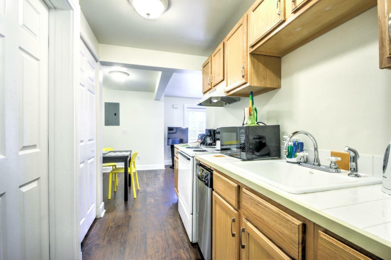 Capitol Hill Luxury Apartments Сиэтл Экстерьер фото