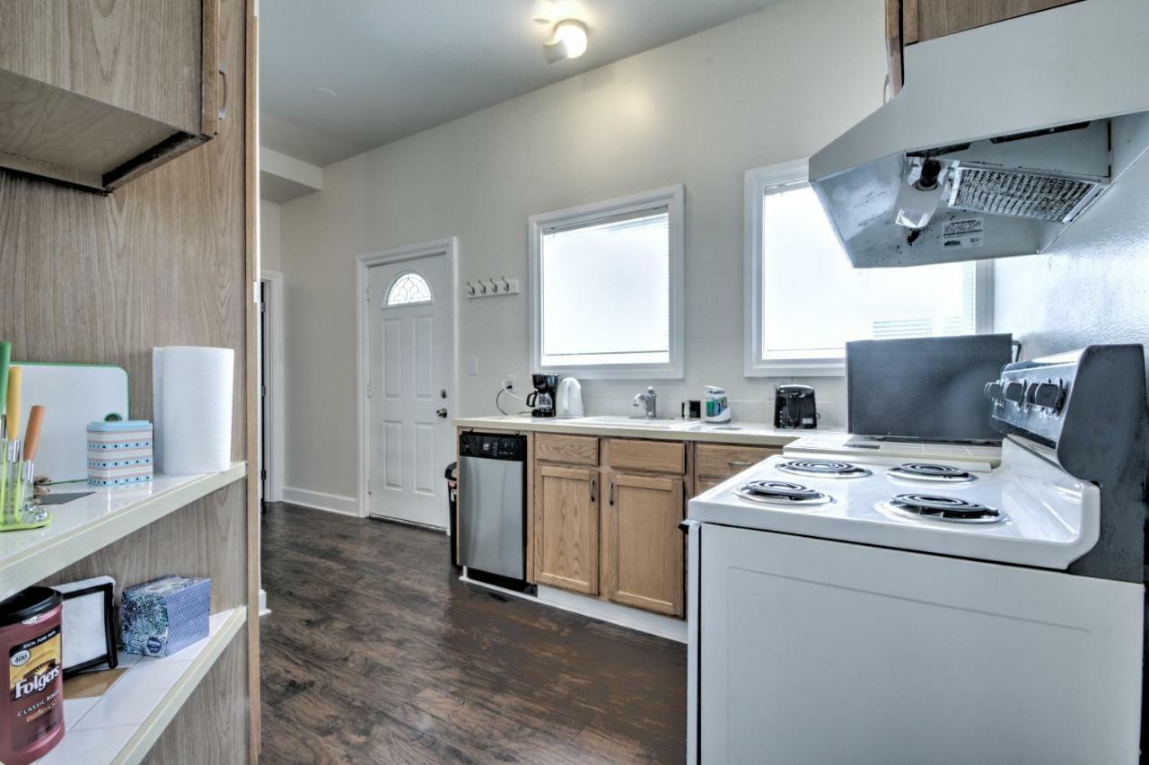 Capitol Hill Luxury Apartments Сиэтл Экстерьер фото
