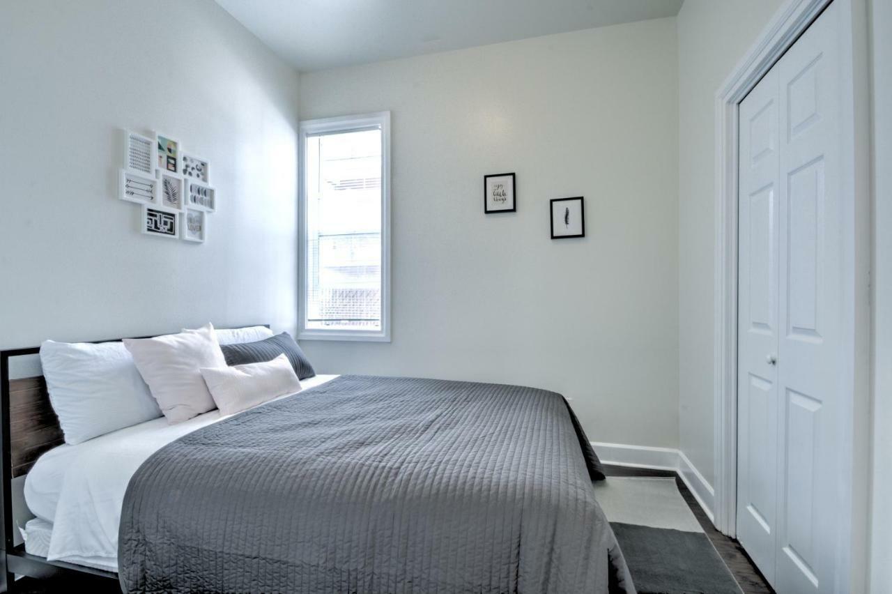 Capitol Hill Luxury Apartments Сиэтл Экстерьер фото